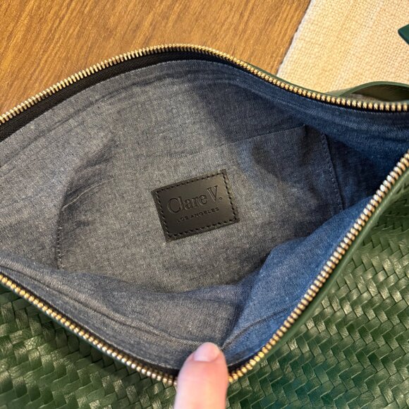 Clare V Moyen Messenger Bag in Evergreen Green Woven Zig Zag - Picture 15 of 16